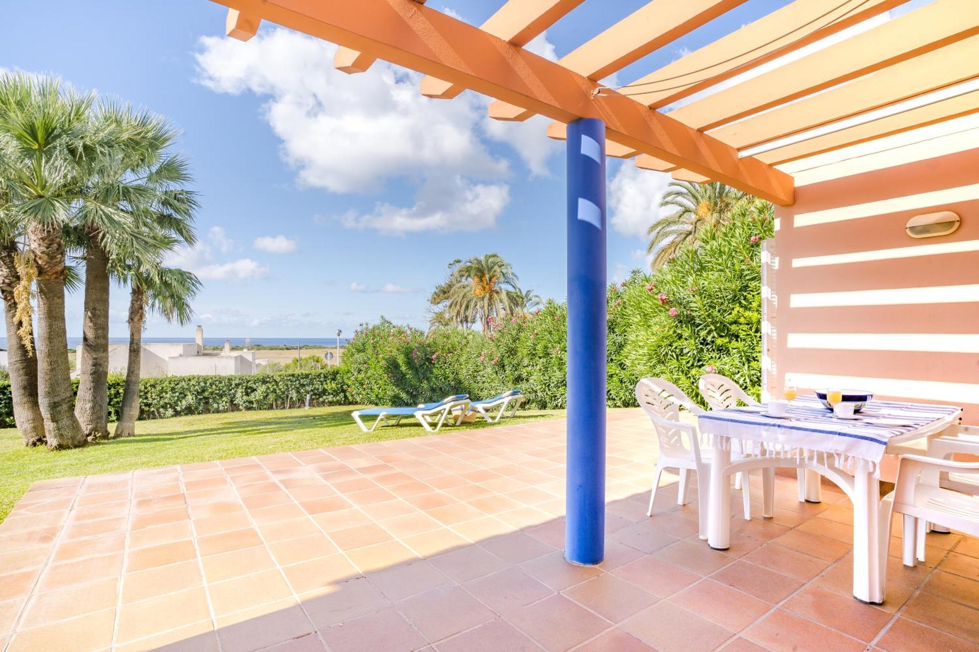 Apartamentos Mar Blau Son Bou Exterior photo