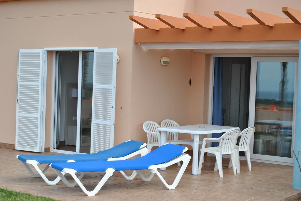 Apartamentos Mar Blau Son Bou Exterior photo